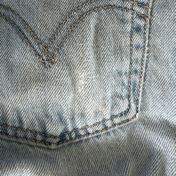 Levi’s Jeans - Picture 5 of 7